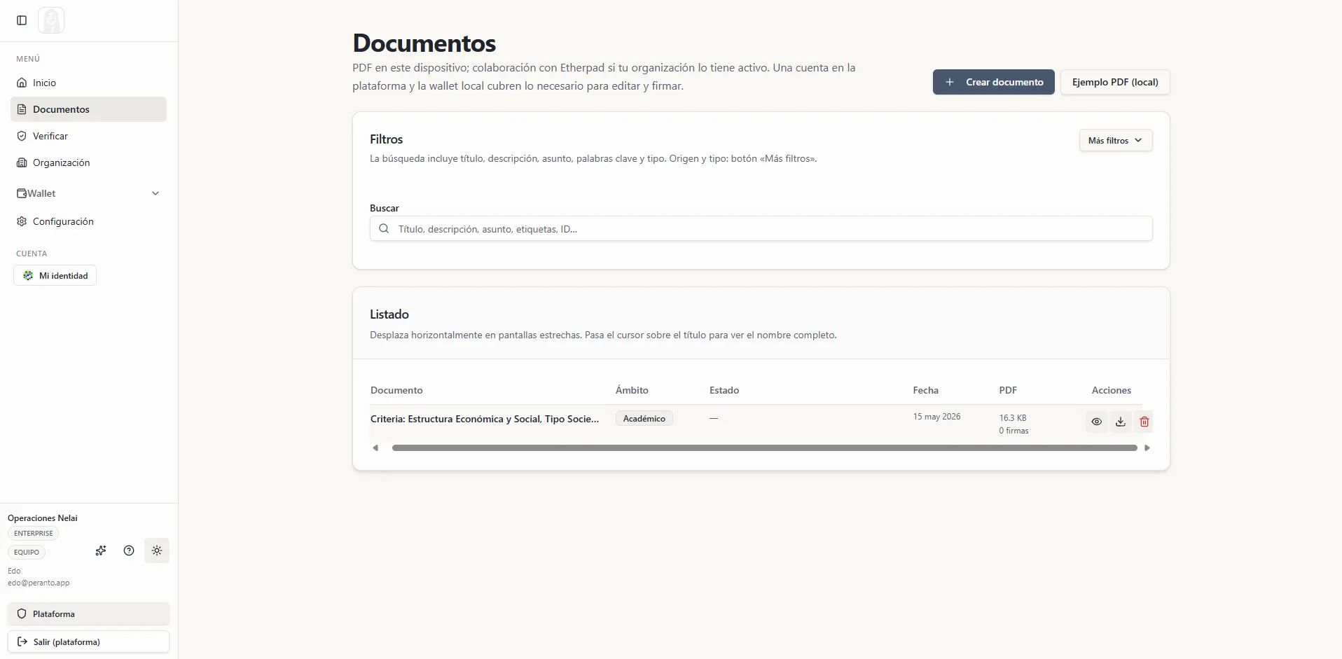Biblioteca local de documentos con PDF en el dispositivo y colaboración opcional.